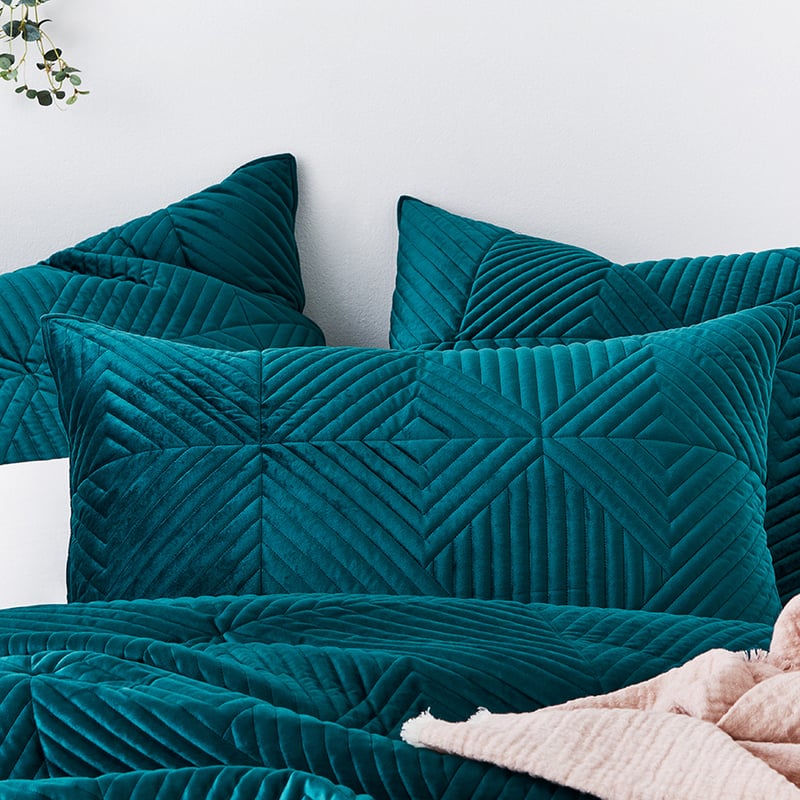 Newport Quilted Velvet Peacock Quilt Cover