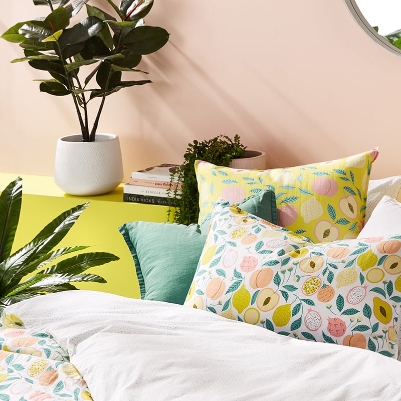 Peachy Keen Quilt Cover Set Lemon