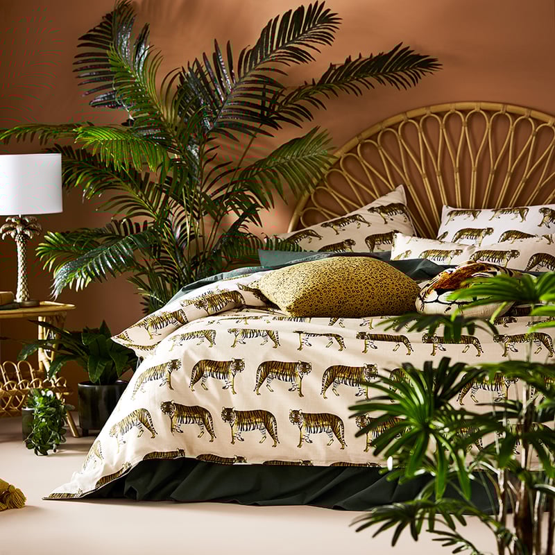 Sumatran Bronze Quilt Cover Set