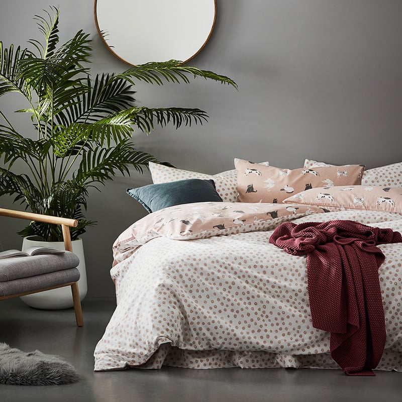 Novelty Printed Pink Kitty Flannelette Quilt Cover Set