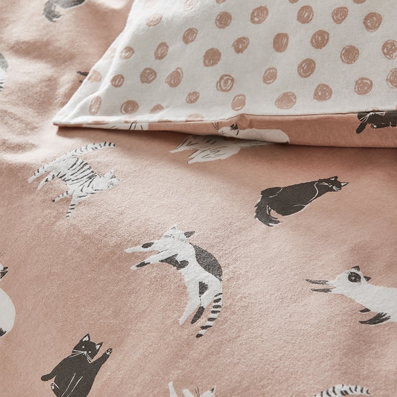 Novelty Printed Pink Kitty Flannelette Quilt Cover Set
