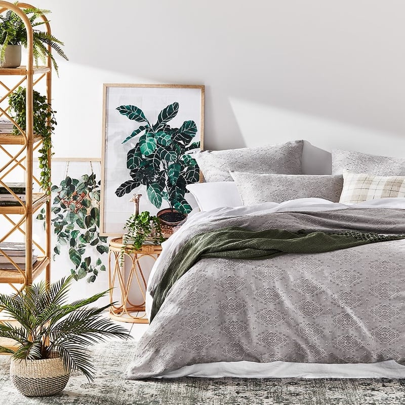 Noida Vapour Quilt Cover