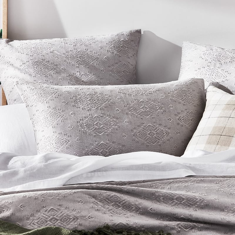 Noida Vapour Quilt Cover