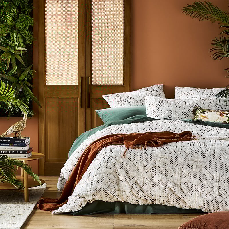 Alira Natural Chenille Quilt Cover