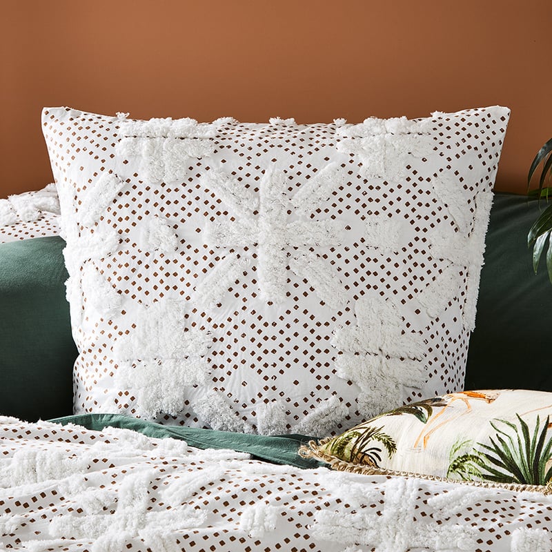 Alira Natural Chenille Quilt Cover