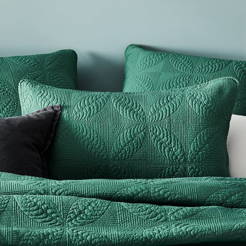 Ava Quilted Fern Quilt Cover