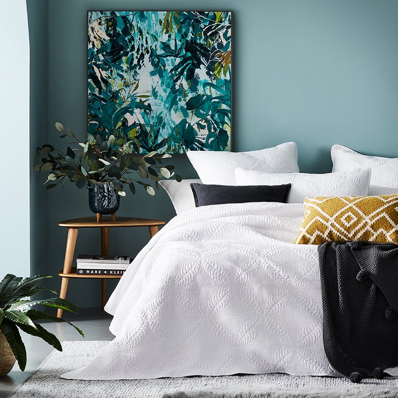 Ava Quilted Snow Coverlet