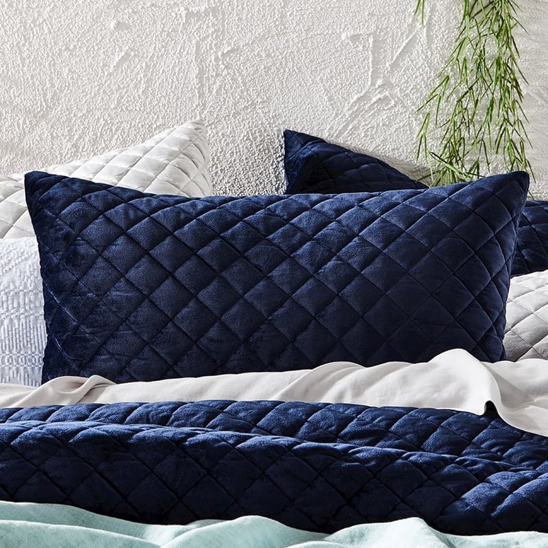 Aria Midnight Quilted Velvet Quilt Cover
