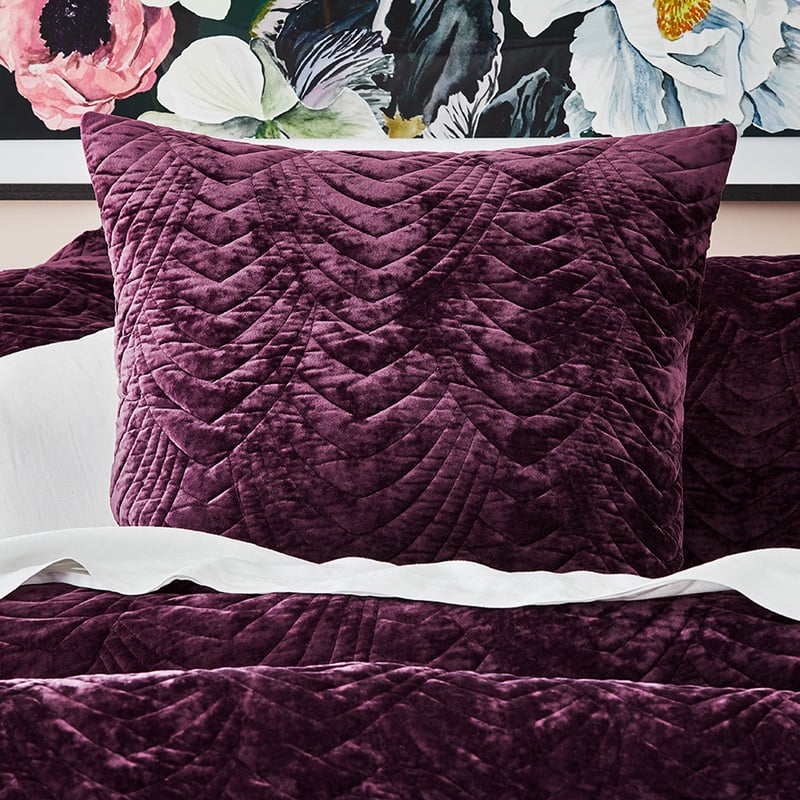 Carraway Quilted Velvet Plum Quilt Cover     