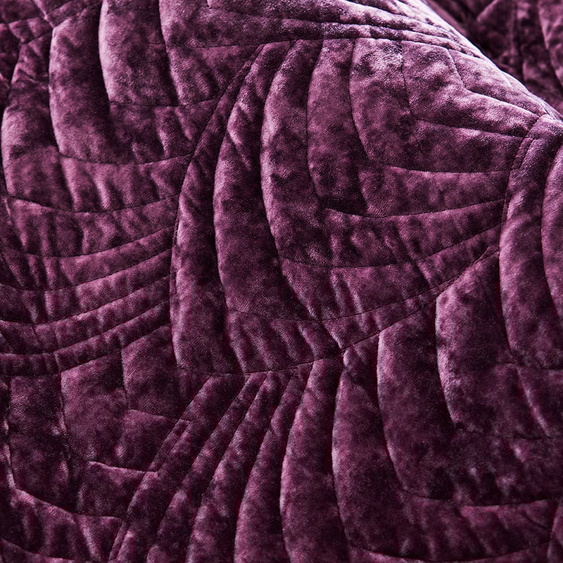 Carraway Quilted Velvet Plum Quilt Cover     