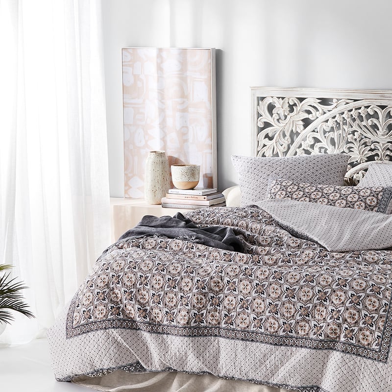 Kashmir Natural Quilted Quilt Cover