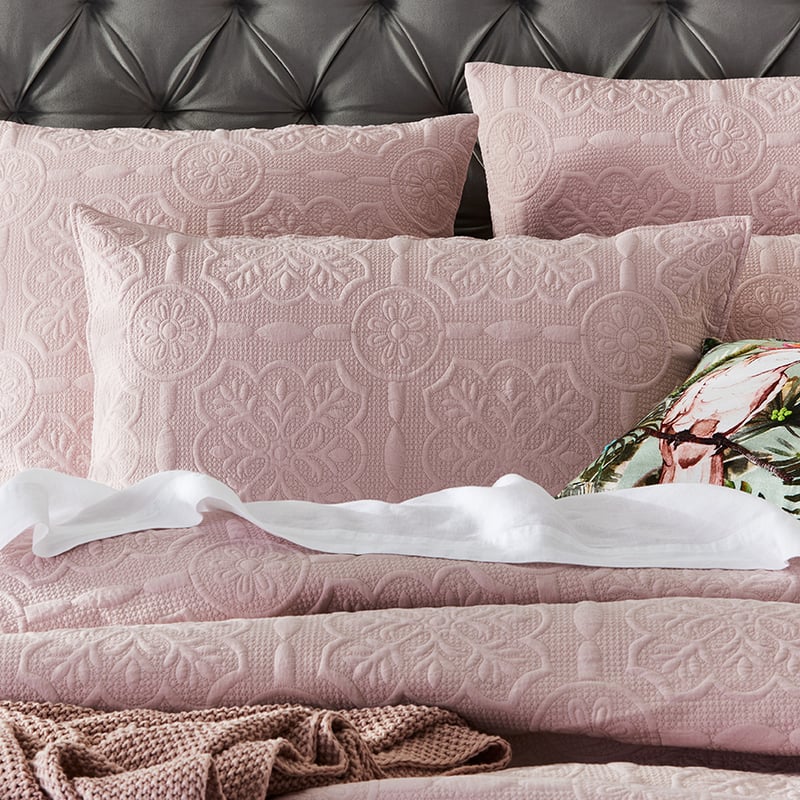 Willa Quilted Misty Rose Quilt Cover