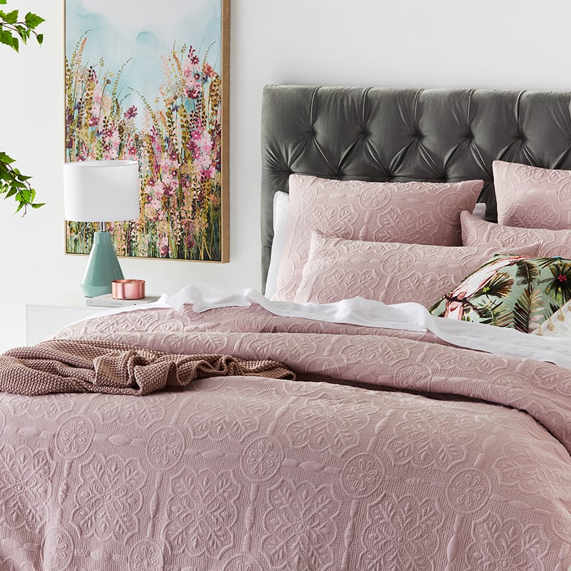 Willa Quilted Misty Rose Quilt Cover