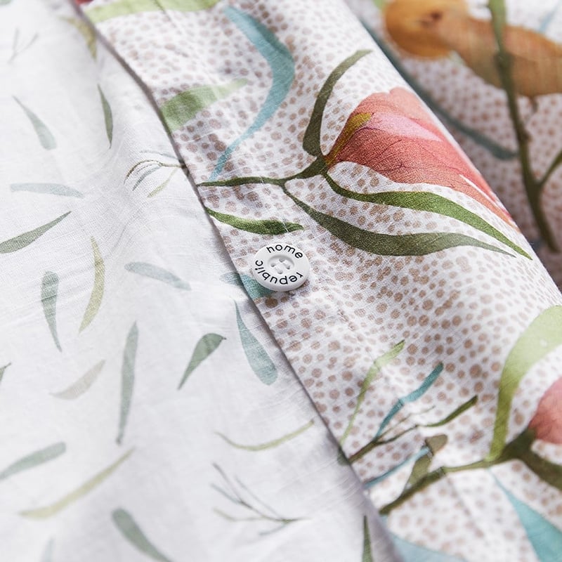 Dana Kinter Protea Quilt Cover Set 