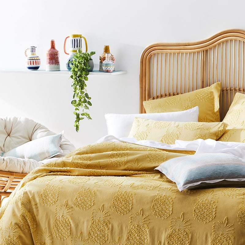 Parrita Pineapple Quilt Cover Set