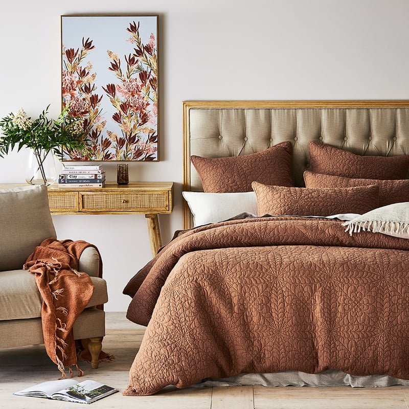 Daisy Quilted Earth Quilt Cover