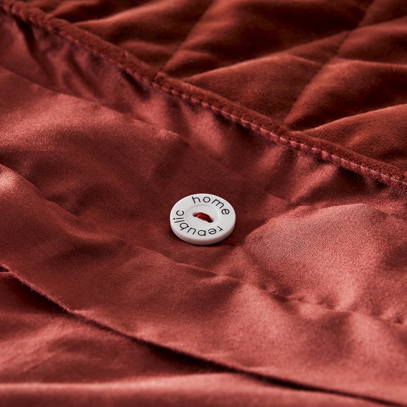 May Clay Quilted Velvet Quilt Cover