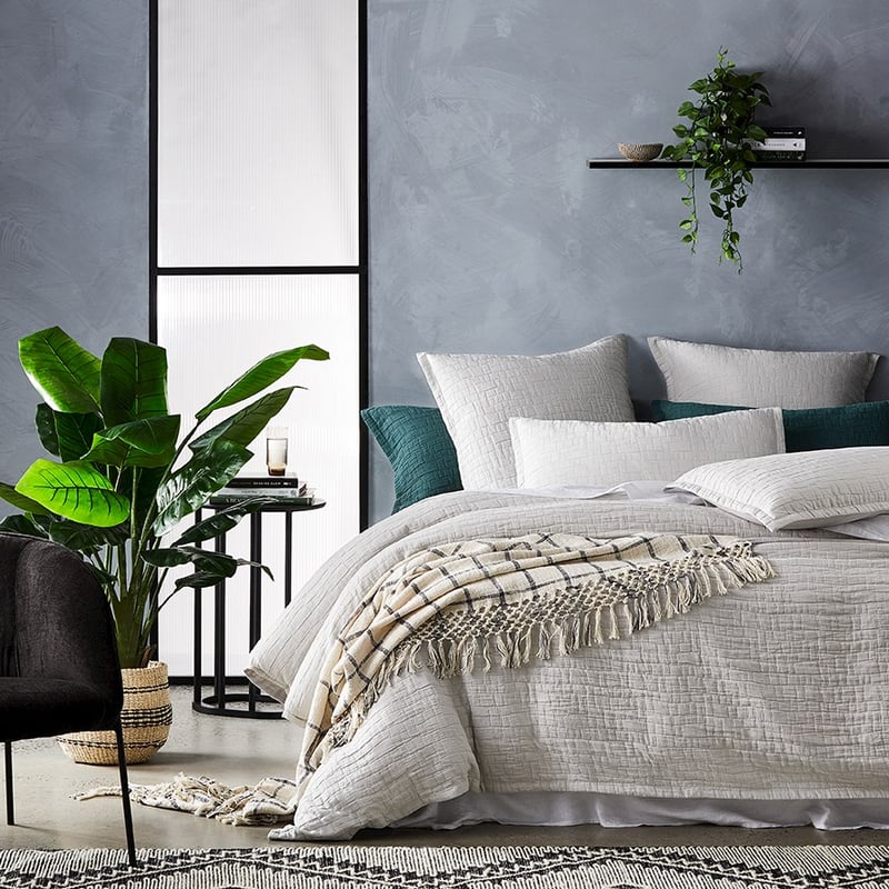 Mila Matelasse Silver Quilt Cover