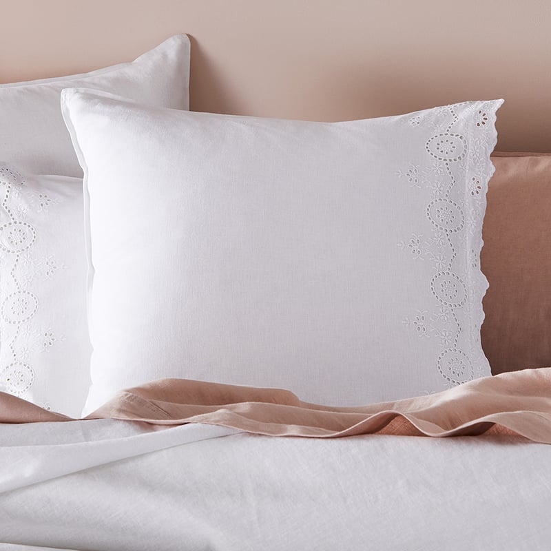 Broderie White Quilt Cover Set