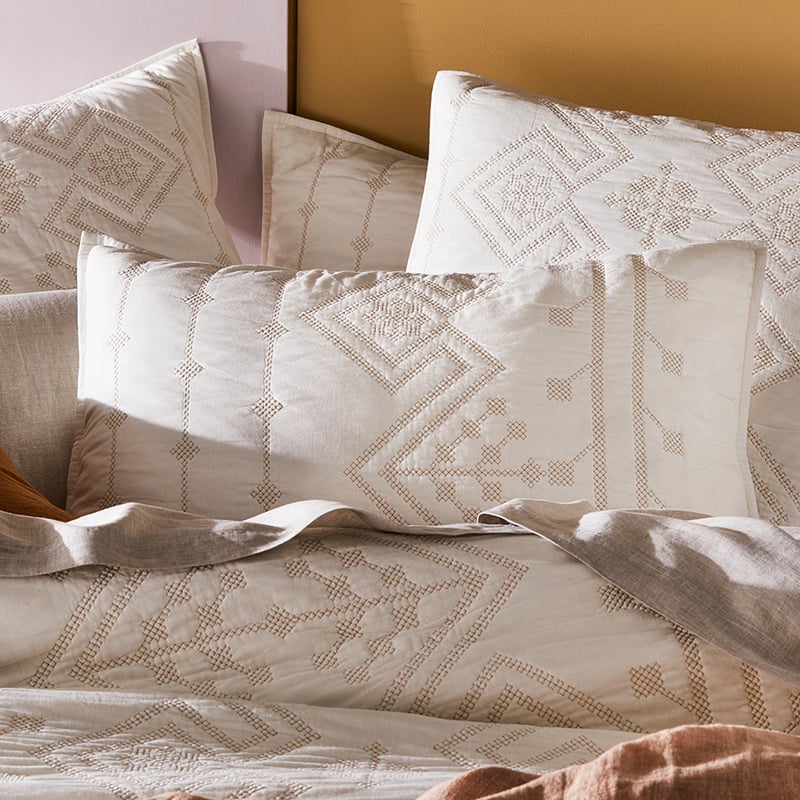 Aries Quilted Vanilla Quilt Cover