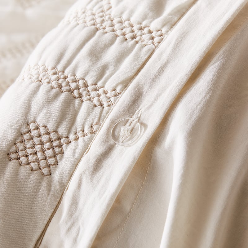 Aries Quilted Vanilla Quilt Cover