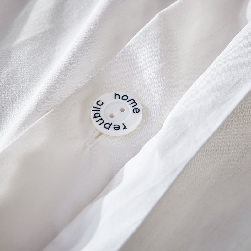 Kian Off White Chenille Quilt Cover