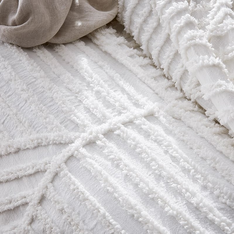 Kian Off White Chenille Quilt Cover