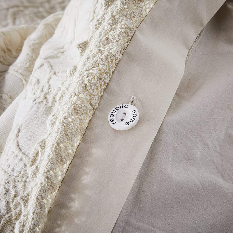 Giselle Matelasse Ivory Quilt Cover