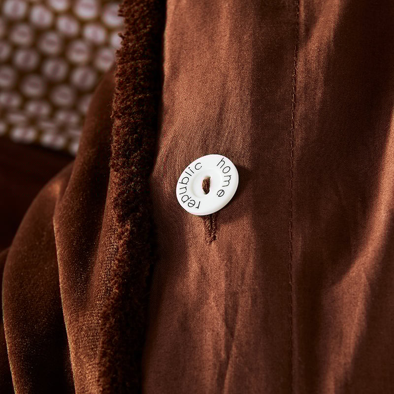 Columbia Fringe Velvet Port Quilt Cover