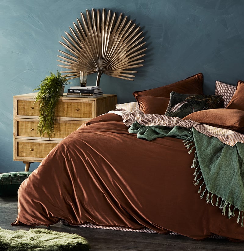 Columbia Fringe Velvet Port Quilt Cover