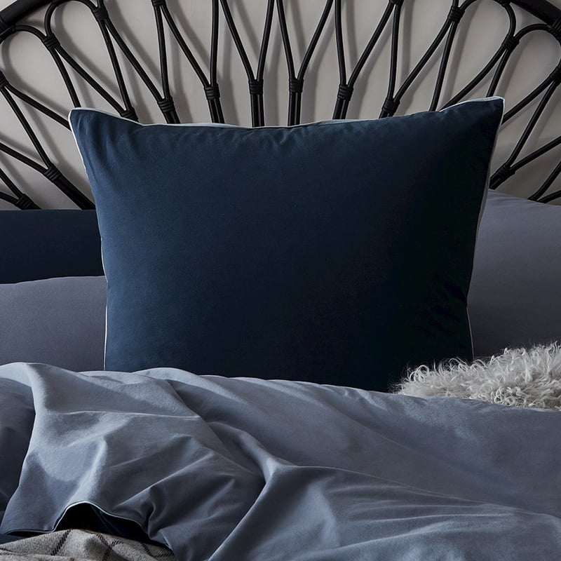 Stonewashed Old Navy Two Toned Quilt Cover Set