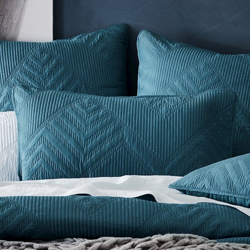 Virgo Atlantic Quilted Quilt Cover