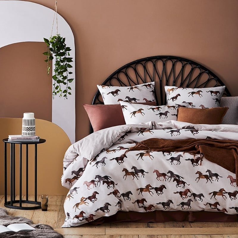 Filly Earth Quilt Cover Set