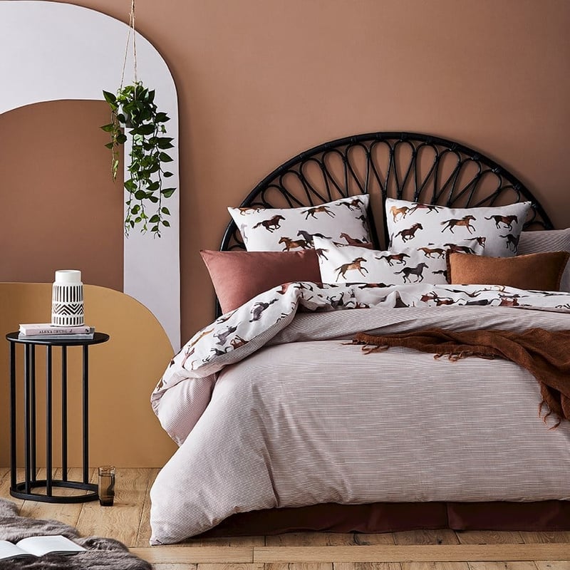 Filly Earth Quilt Cover Set