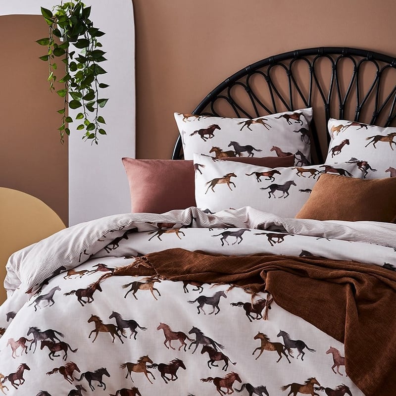 Filly Earth Quilt Cover Set