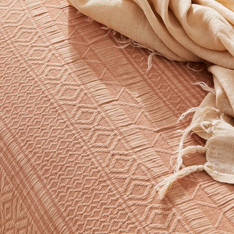 Arti Matelasse Dusty Coral Quilt Cover
