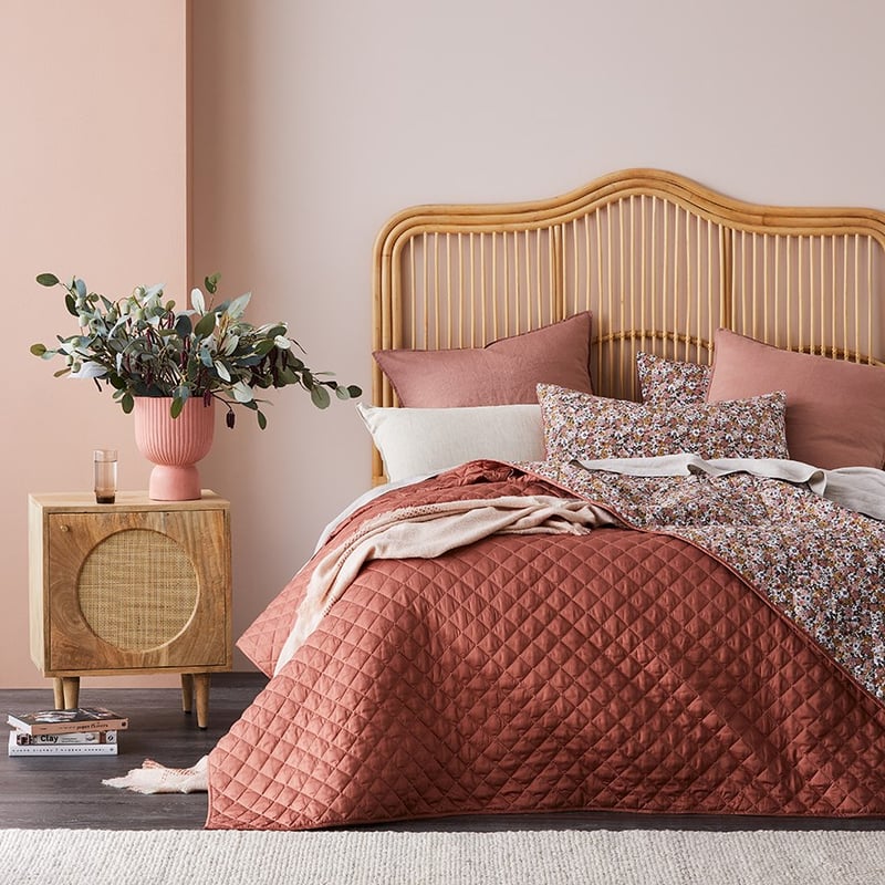 Retro Floral Coverlet