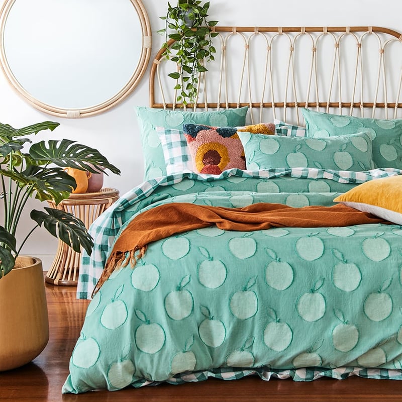 She's Apples Quilt Cover Set