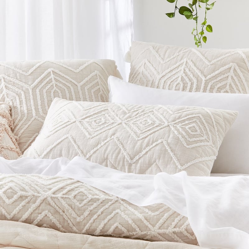 Bombay Tufted Quilted Natural Quilt Cover