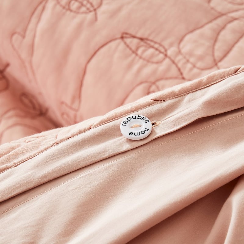 Sisterhood Quilted Rose Quilt Cover 