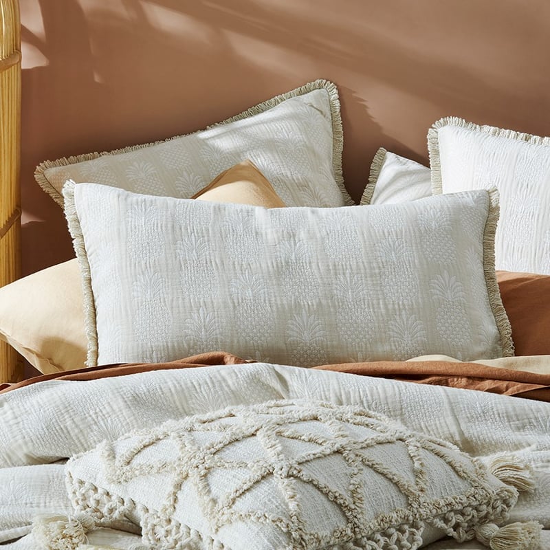 Pineapple Jacquard Natural Quilt Cover