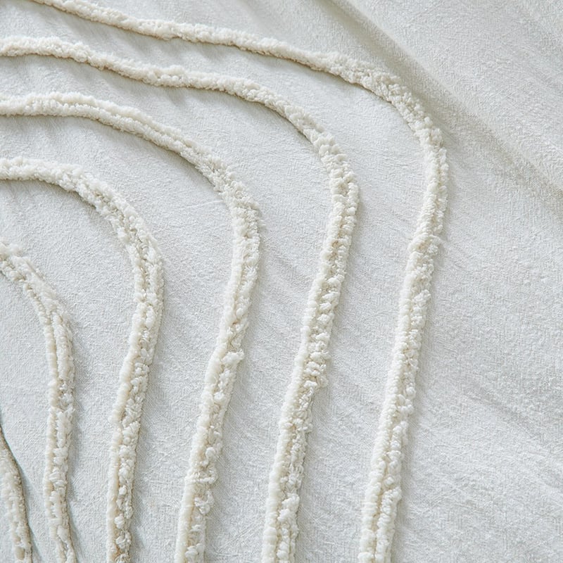 Ollie Tufted Vanilla Quilt Cover 