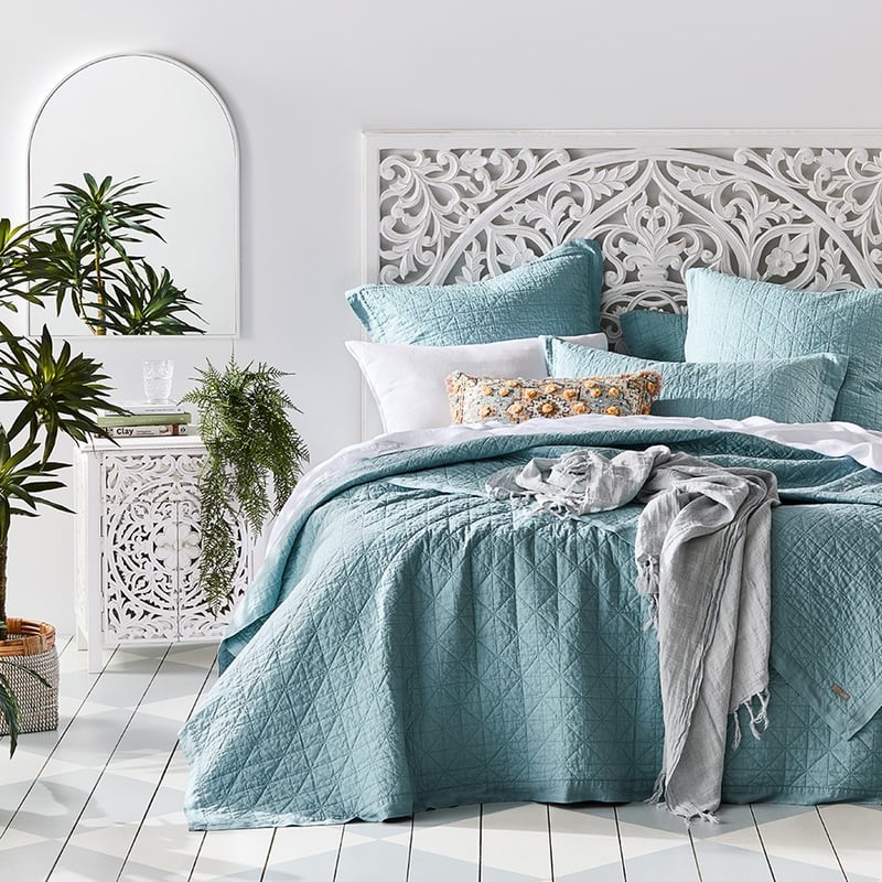 Vintage Washed Linen Seafoam Quilted Coverlet