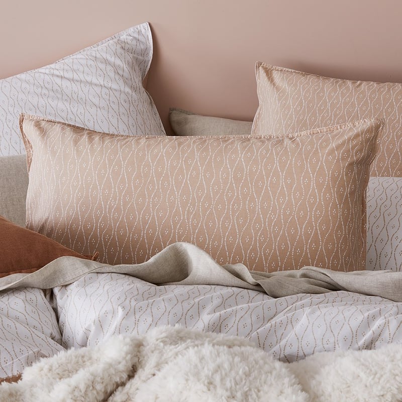 Stonewashed Cotton Printed Nude Wave Quilt Cover