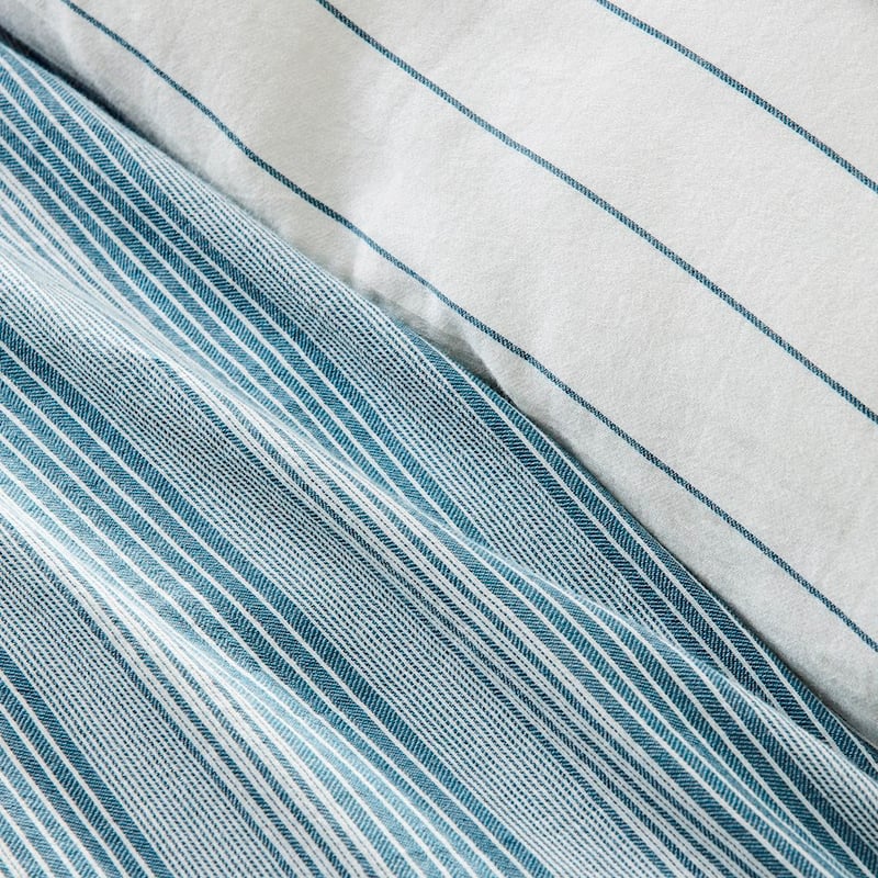 Juno Ink Quilt Cover