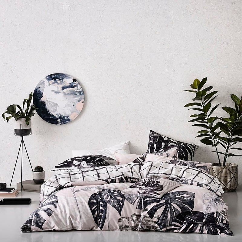 Monstera Bedlinen Single Pink Quilt Cover Set