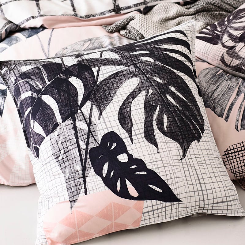 Monstera Bedlinen Single Pink Quilt Cover Set