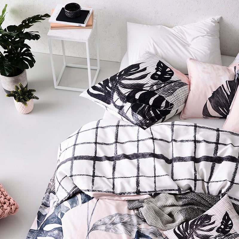 Monstera Bedlinen Single Pink Quilt Cover Set