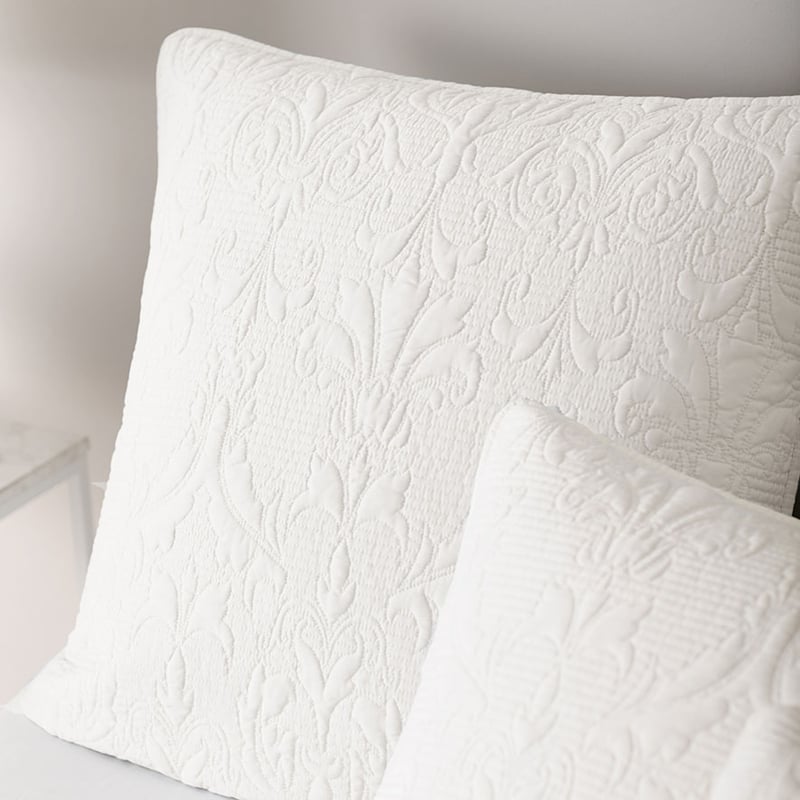 Madeline Quilt Cover Antique White
