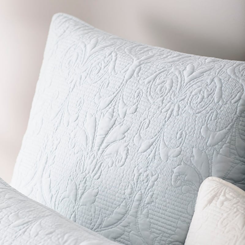 Madeline Quilt Cover Zen Blue